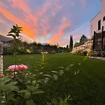 Midum Luxuryapartments Con Giardino 公寓式酒店