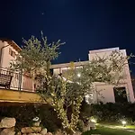 Midum Luxuryapartments Con Giardino 公寓式酒店 特伦托