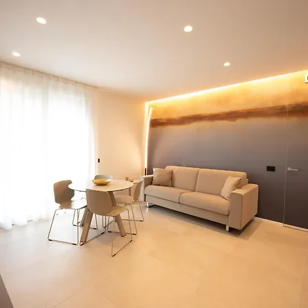 Midum Luxuryapartments Con Giardino Aparthotel Trient