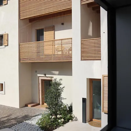 Midum Luxuryapartments Con Giardino Aparthotel