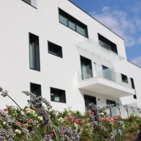 公寓式酒店 Midum Luxuryapartments Con Giardino