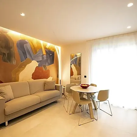 Aparthotel Midum Apartments Con Giardino