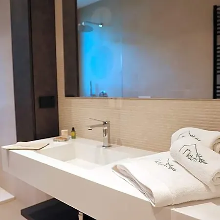 Hotel apartamentowy Midum Con Giardino Trydent
