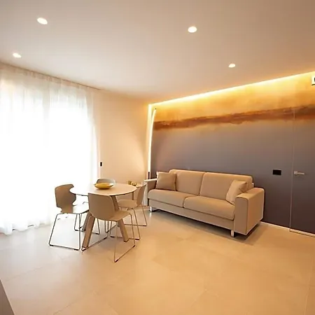 Midum Con Giardino Hotel apartamentowy Trydent