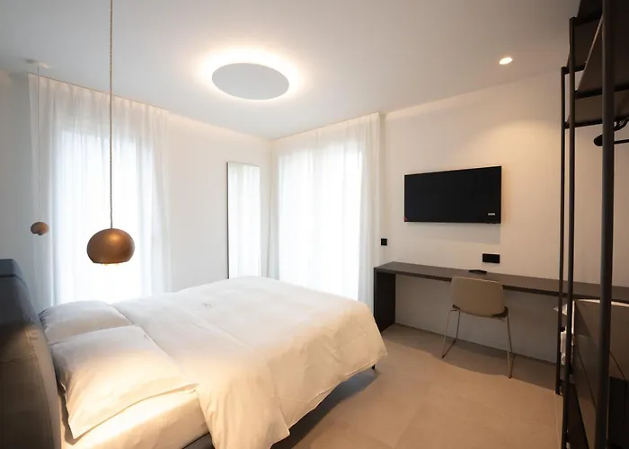 Midum Luxuryapartments Con Giardino Trient