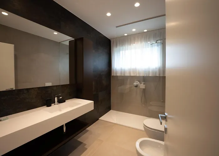 מלון דירות Midum Luxuryapartments Con Giardino 4*