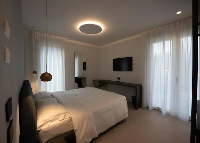 Midum Luxuryapartments Con Giardino Aparthotel 4*