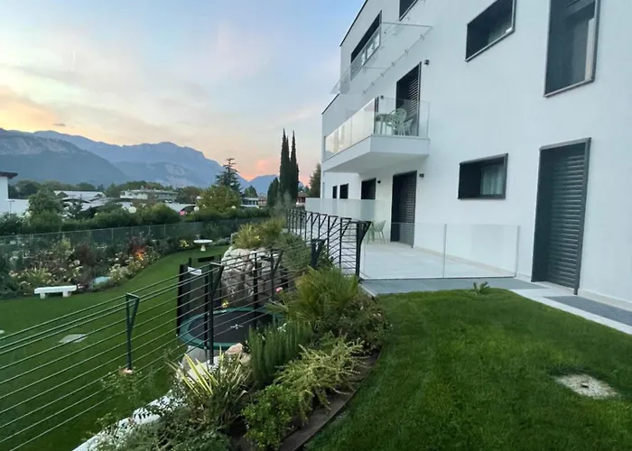 Midum Luxuryapartments Con Giardino 4*