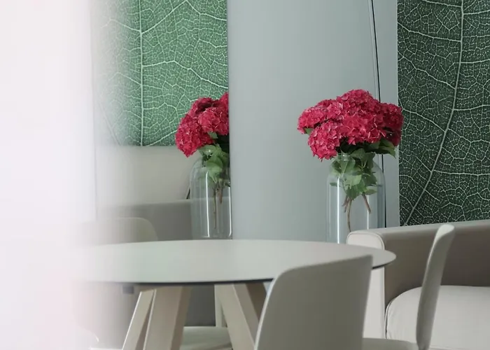 Aparthotel Midum Luxuryapartments Con Giardino