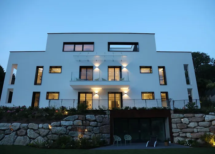 Midum Luxuryapartments Con Giardino מלון דירות 4*