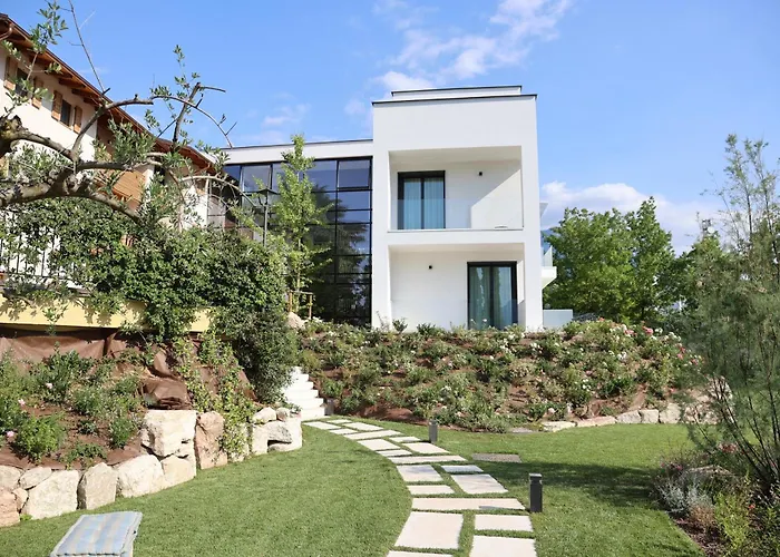 מלון דירות Midum Luxuryapartments Con Giardino 4*